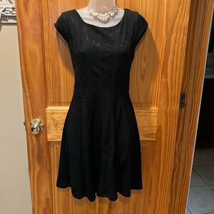 Signature by Robbie Bee Dress
